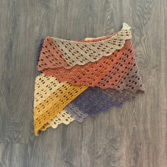 Ballet Crochet Warmup Wrap - Picture 8 of 10